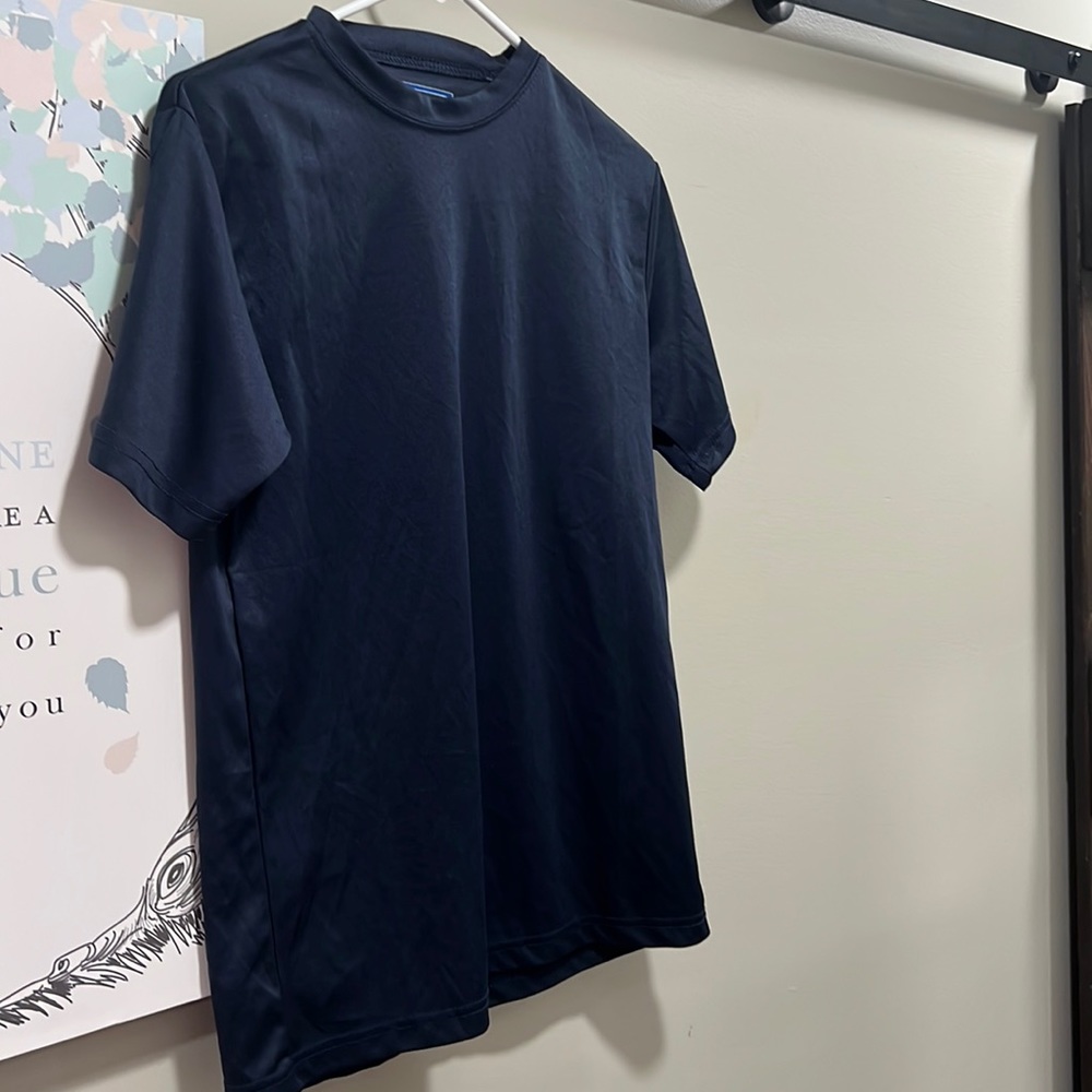 Men’s Adult Small Navy T-Shirt